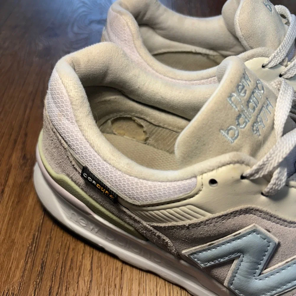 New Balance Cordura Gray Light Blue Sneakers Womens 11.5 B Mens 10‎ B CW997HSE